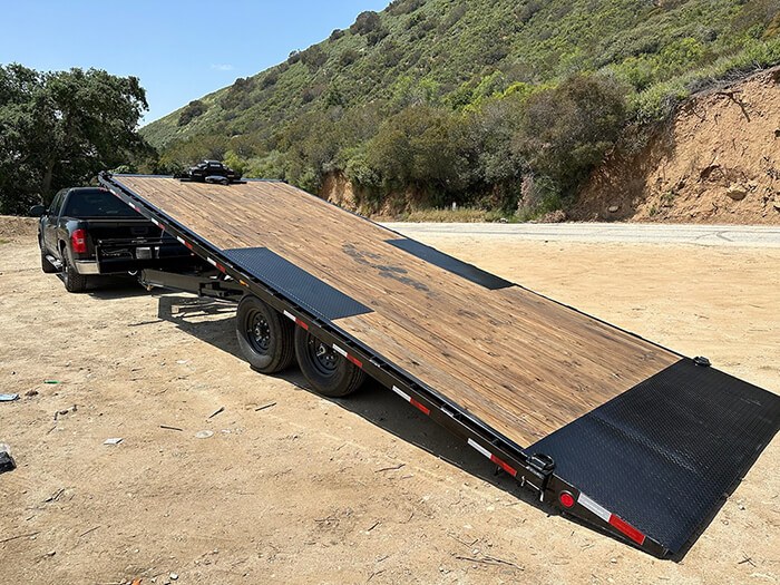Seth C trailer rental listing photo